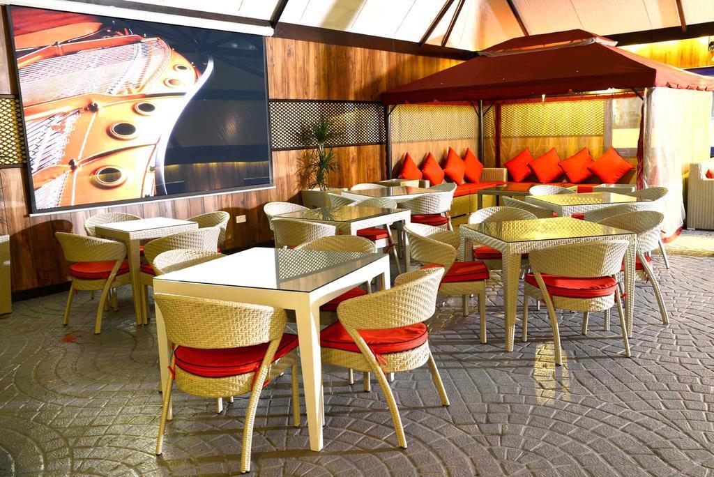 Sun And Sands Hotel Dubai Buitenkant foto