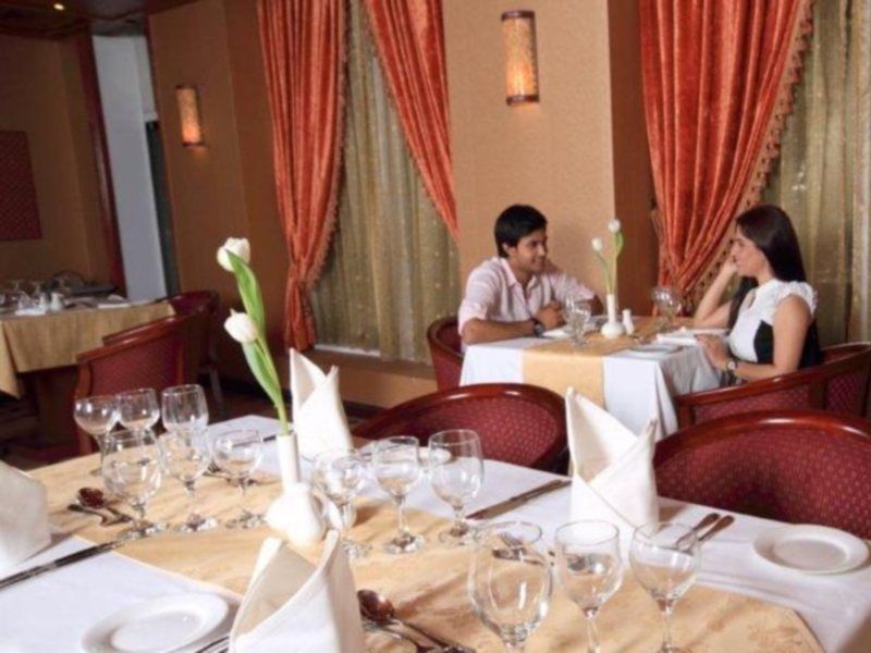 Sun And Sands Hotel Dubai Buitenkant foto